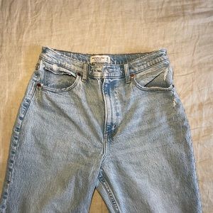 Abercrombie & Fitch '90s straight ultra high rise jeans Size 30 SHORT
